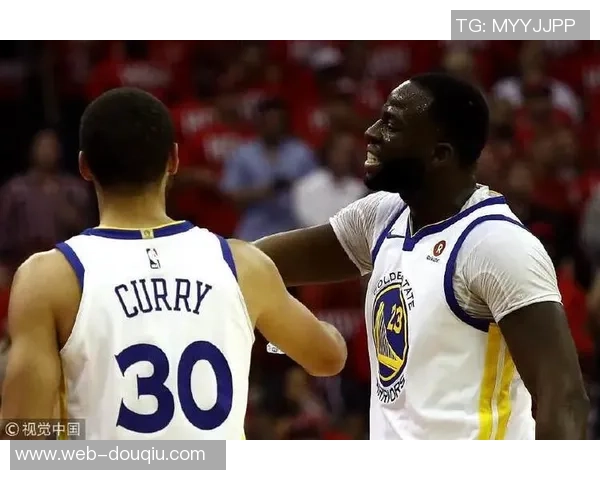 2010年小牛与火箭季前赛精彩对决回顾与分析