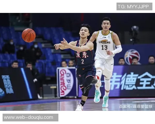 克罗地亚迎战英格兰强强对决引发球迷热议与期待